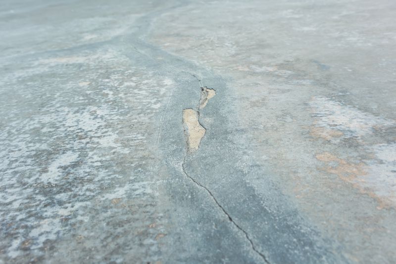 Garage Crack Repair in West Des Moines, IA